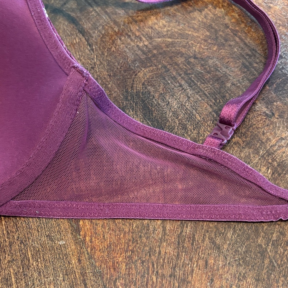 Victoria's Secret, purple and gold Bra - Picture 7 of 13